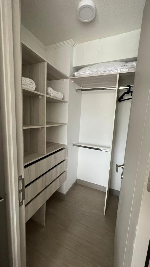 Departamento Entero, Cerca Plaza Egana, Estacionamiento Gratis * Santiago